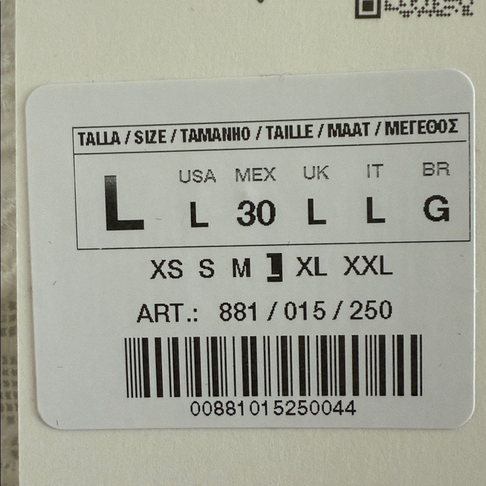 Embroidered Peter Pan Collar Shirt - Picture 3 of 3